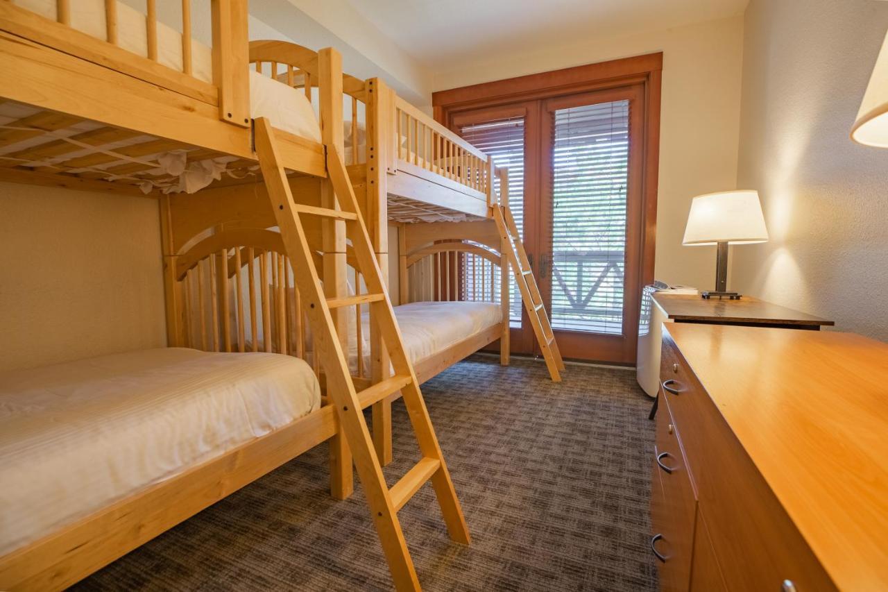 The Village At Palisades Tahoe Olympic Valley  Exterior foto