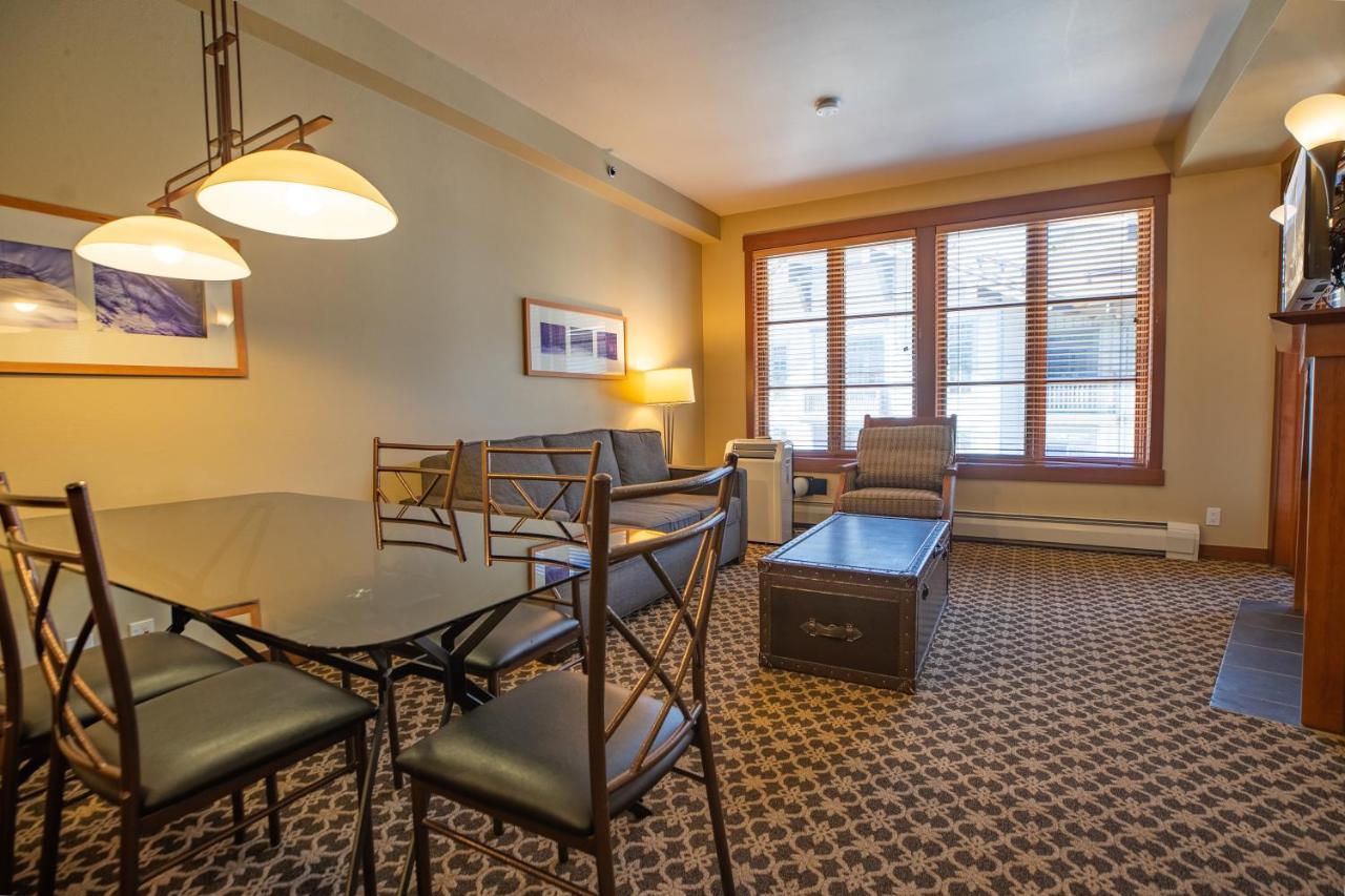 The Village At Palisades Tahoe Olympic Valley  Exterior foto